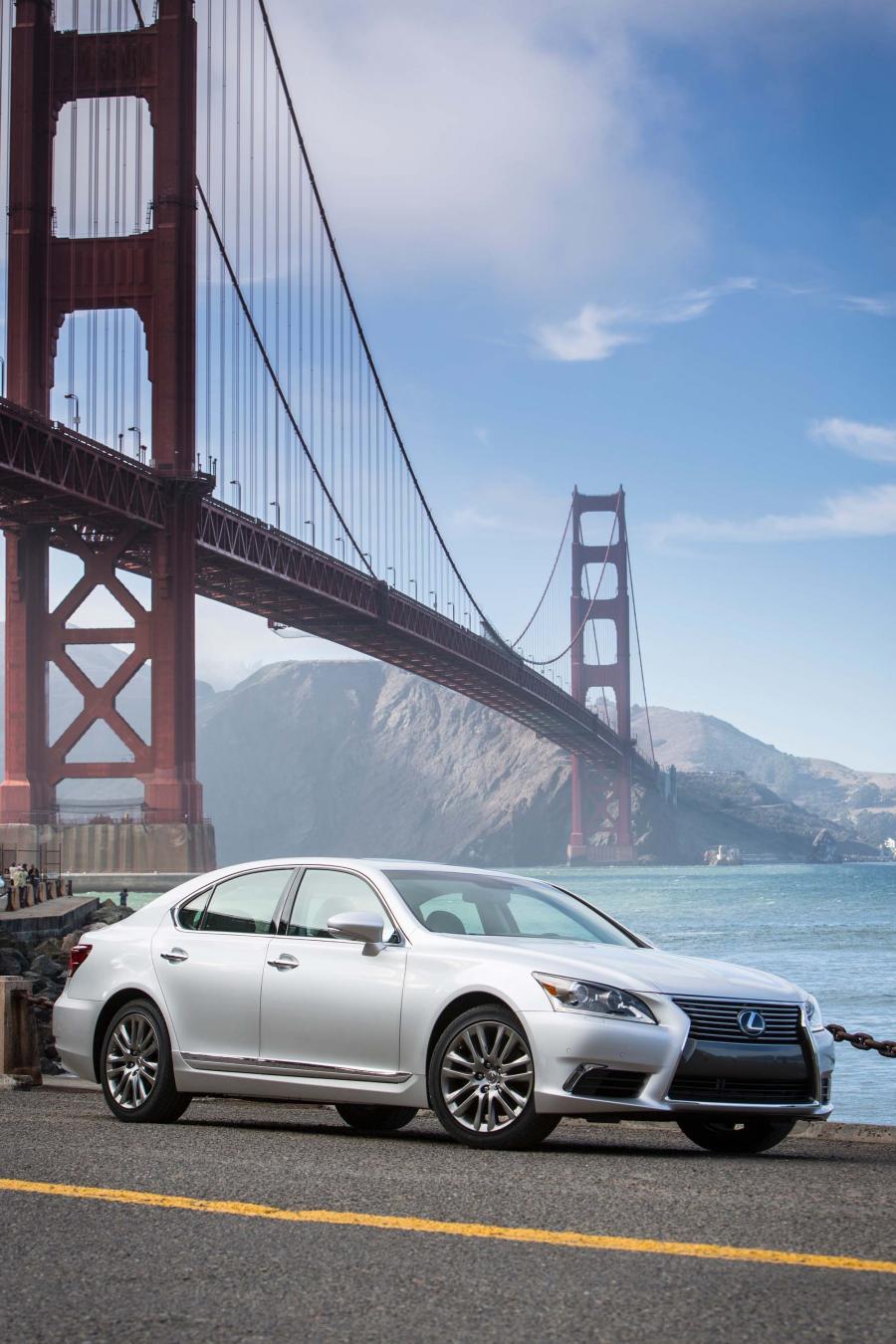  Lexus LS460 2013 года  (фото 96 из 111)